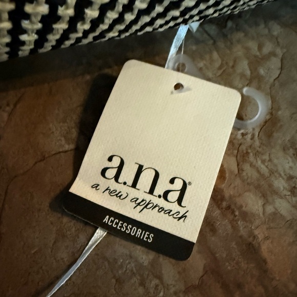 A New Day Black and Cream Wide-Brim Hat - Picture 5 of 5